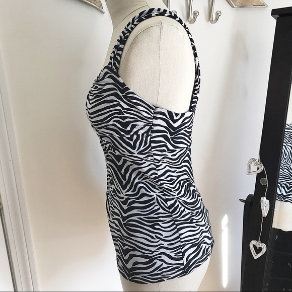 🖤WHBM Animal Print Tank🖤 - Picture 3 of 4