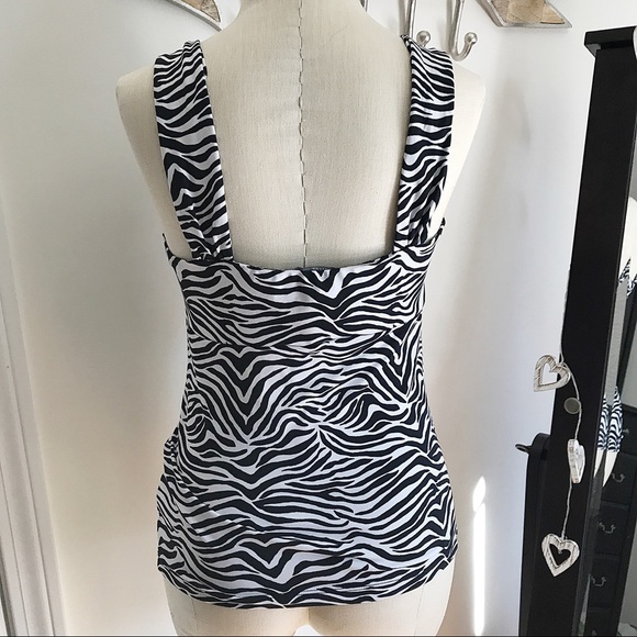 🖤WHBM Animal Print Tank🖤 - Picture 4 of 4
