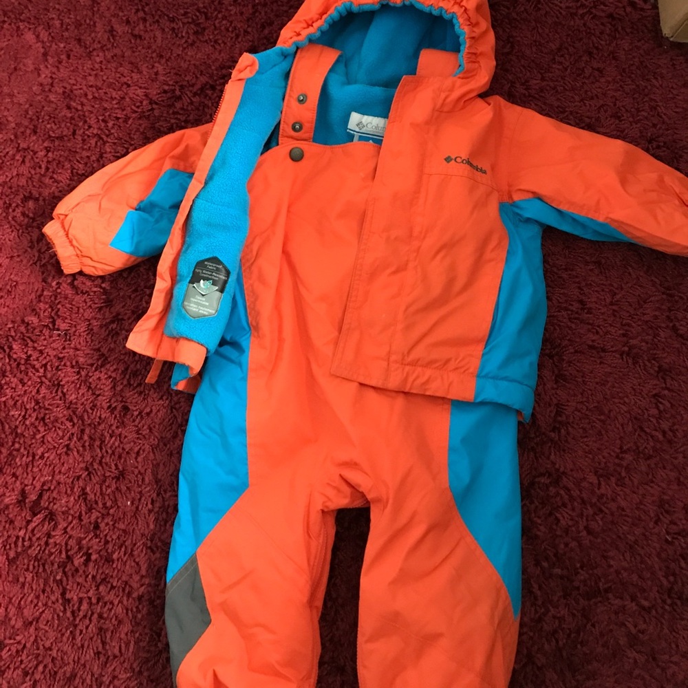 Columbia snow pants and jacket set