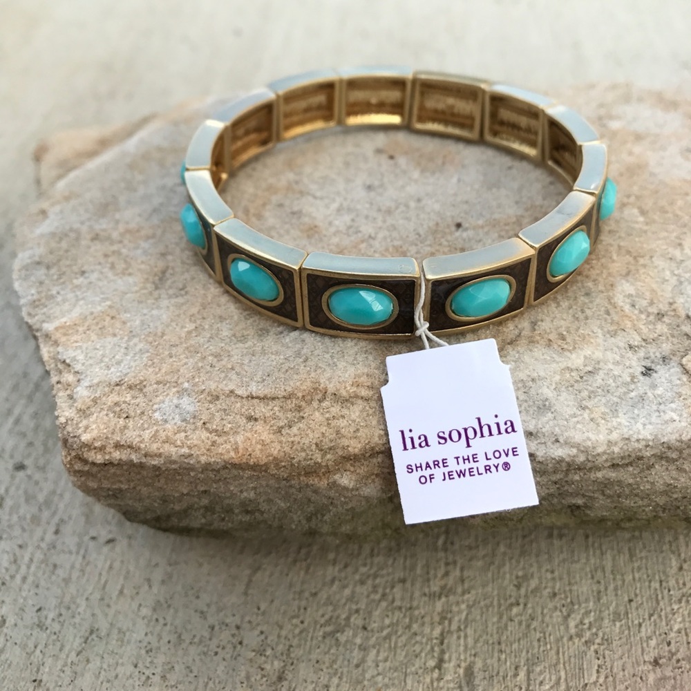 Lia Sophia stretch bracelet