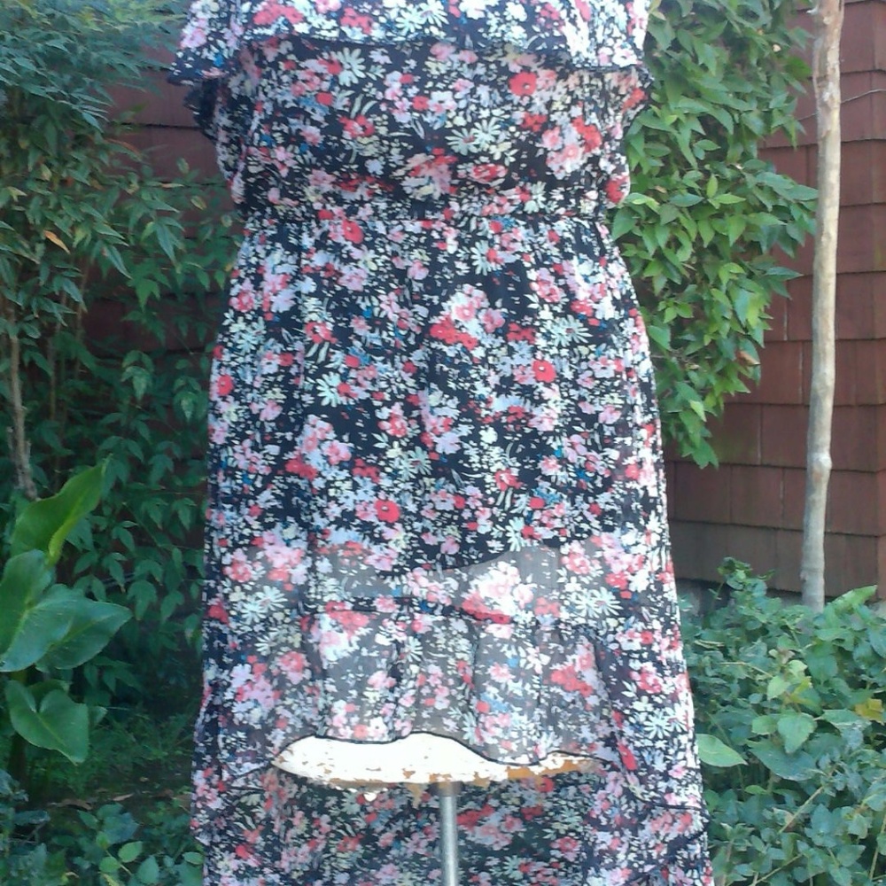 strapless dress