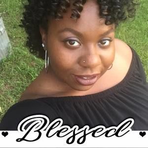 Meet your Posher, Evelyn