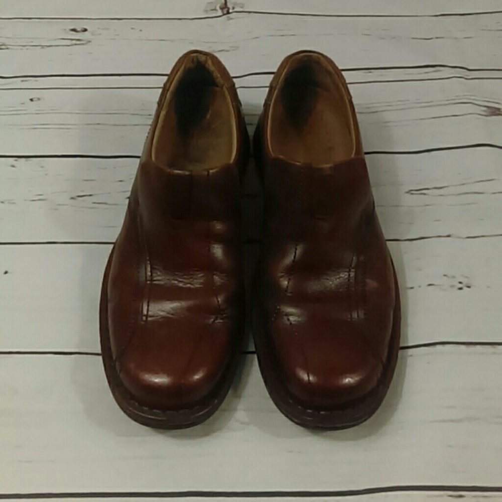 Clark's shoes
