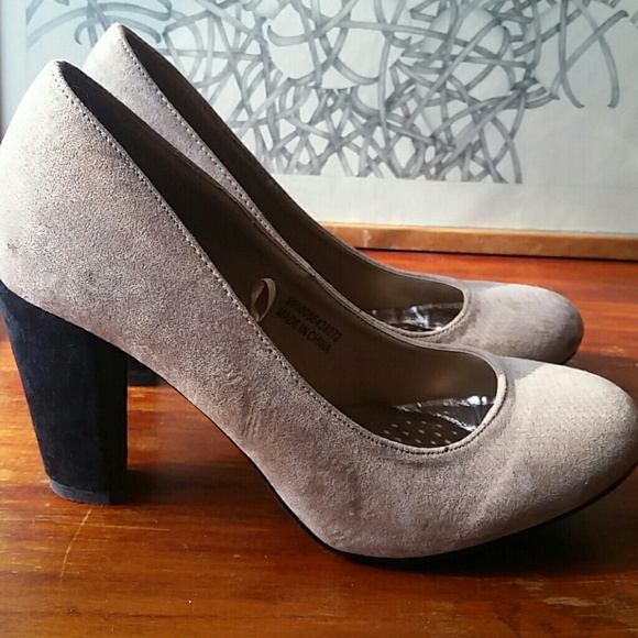 Color Block Heals - Picture 1 of 4