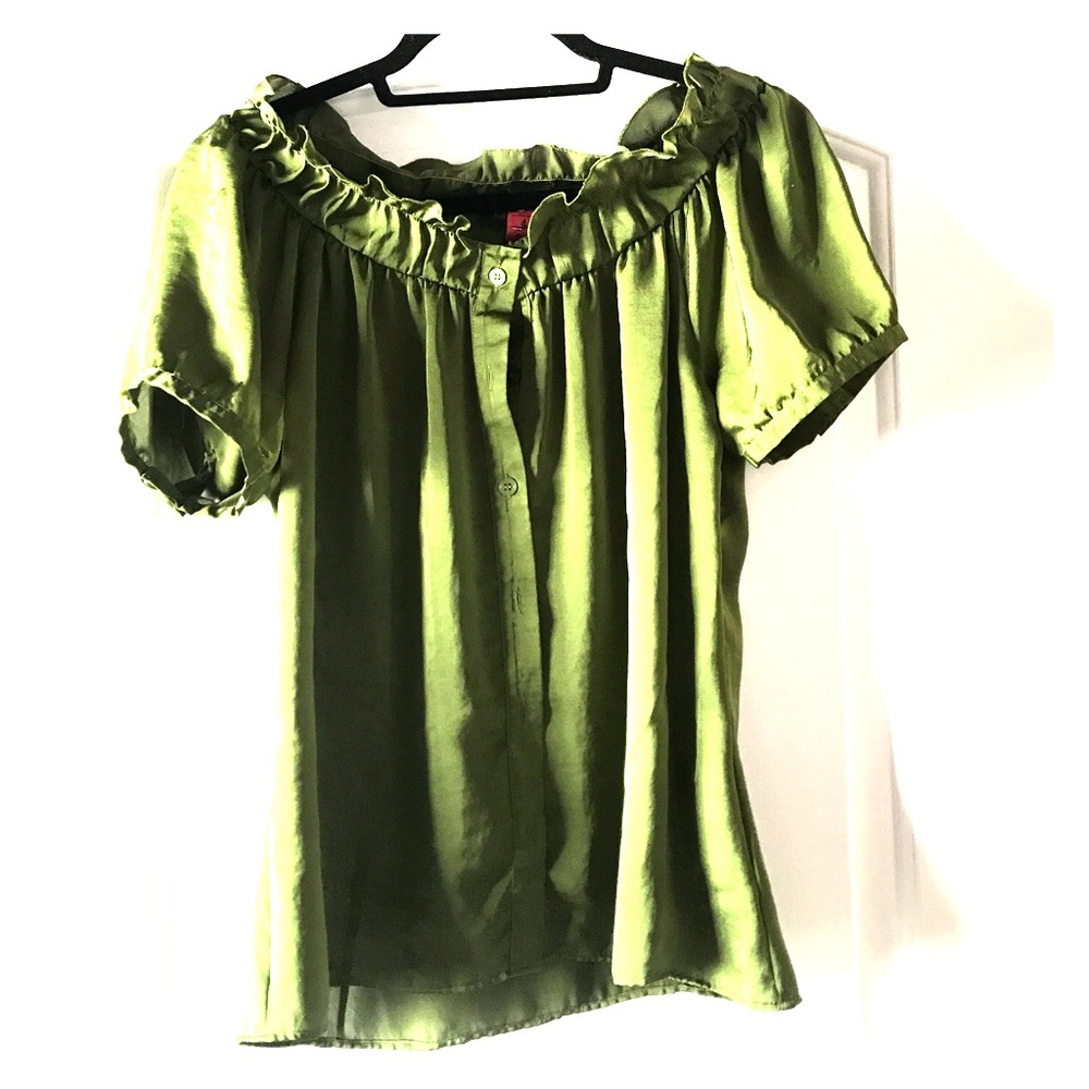 Green off the shoulder women's dress shirt