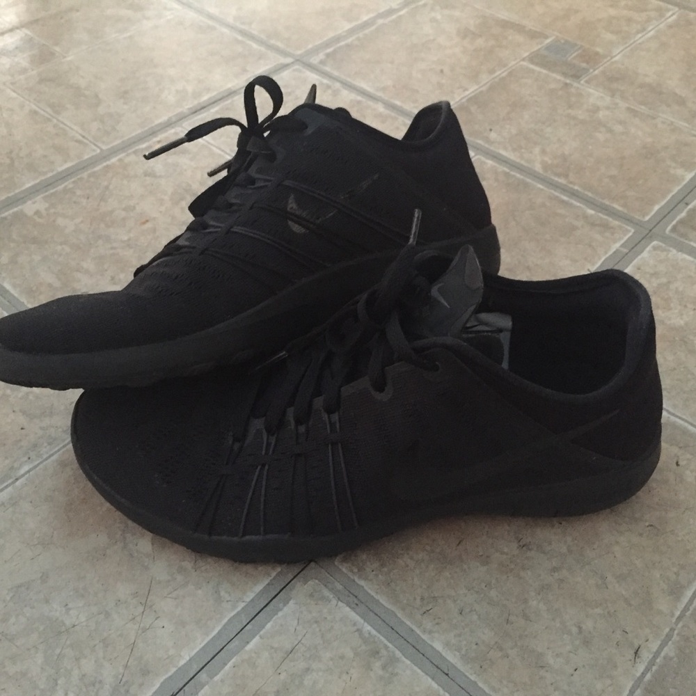 Nike 7.5 Black Free RN Run TR Trainer 6 Low Shoes