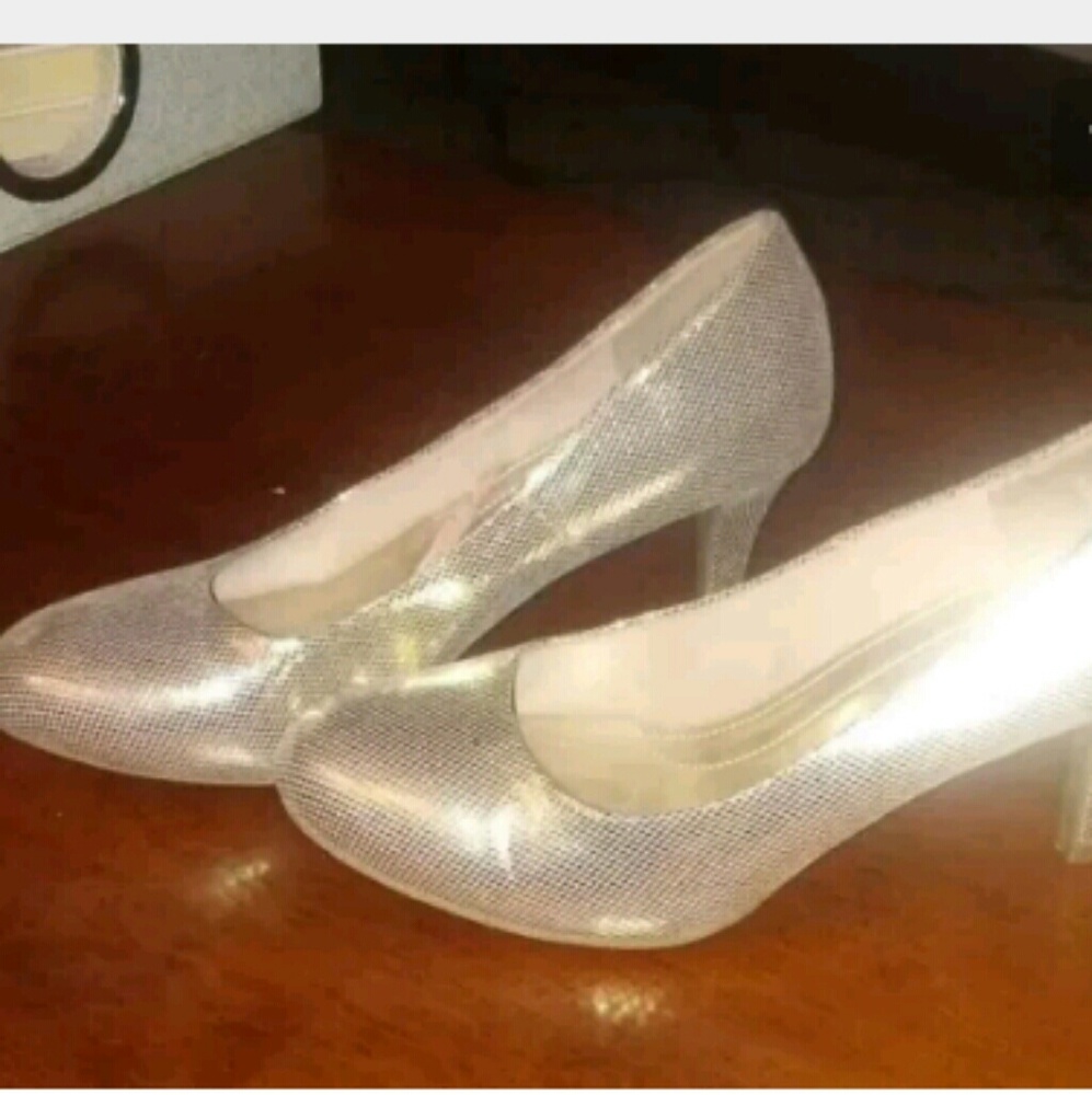 Comfort plus 7.5 heels light gold