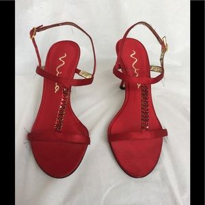 Nina red satin heel 9 / 39 Nina red satin heel 9 / 39