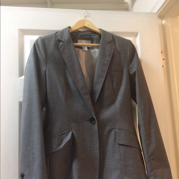 Blazer - Picture 2 of 4