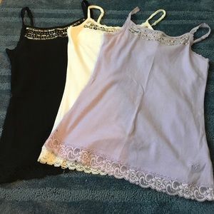 🗣tank top bundle🗣