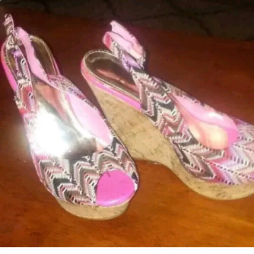 Pink platform wedge heels 7.5