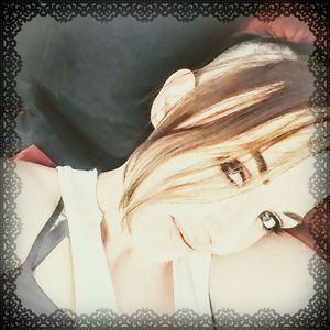 Meet your Posher, Christy