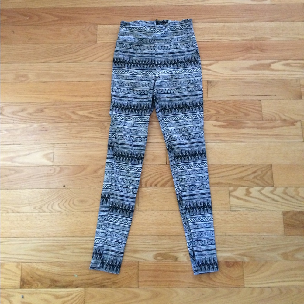 Leggings/ stretch pants