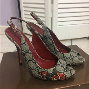Gucci Tattoo Collection slingback