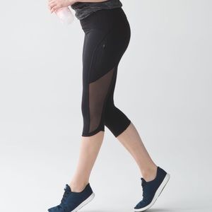 Lululemon Sun Runner Crops