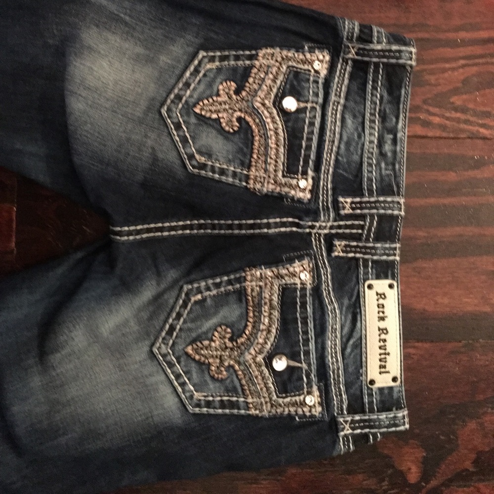 Rock revival jeans 29R