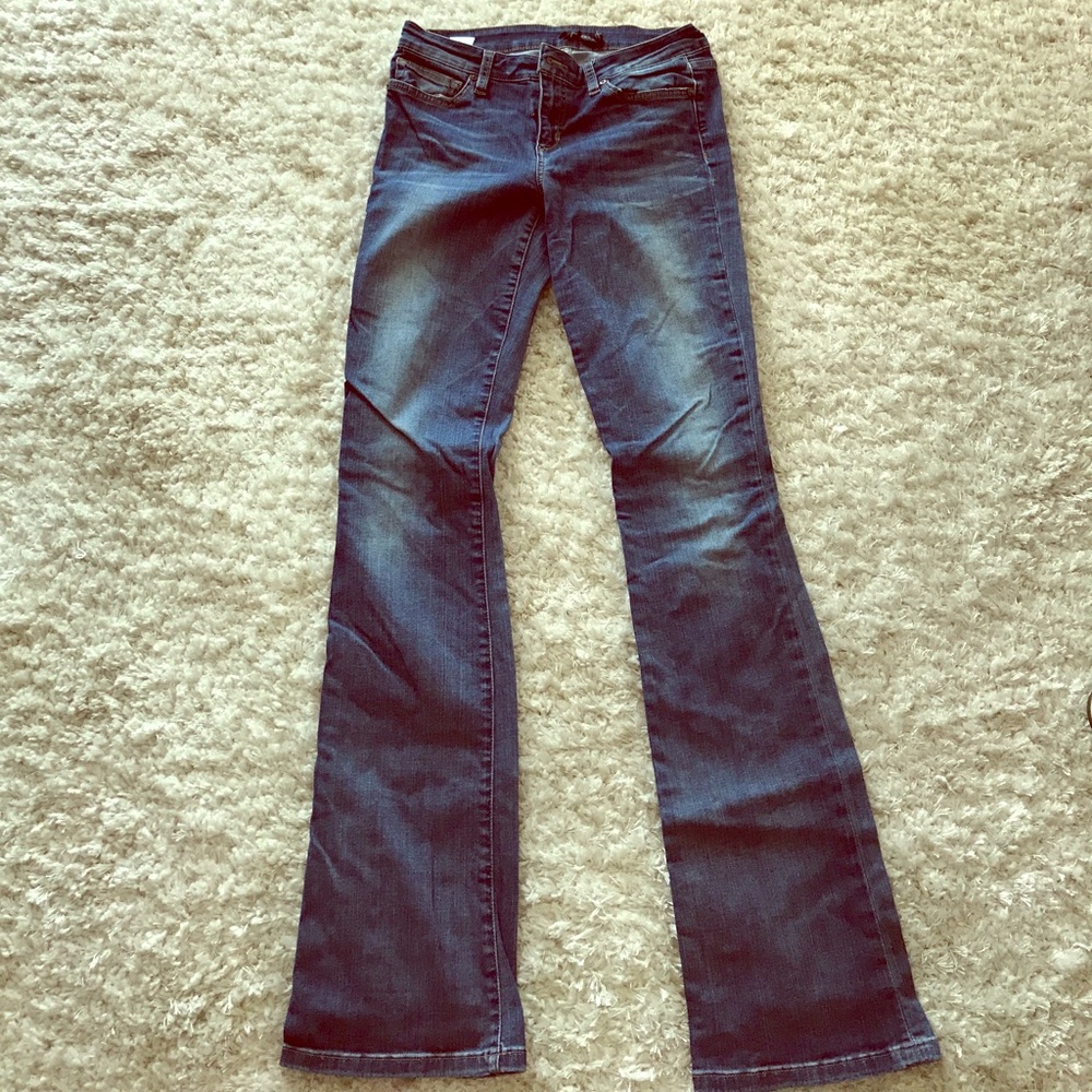 Joes curvy boot cut Jean