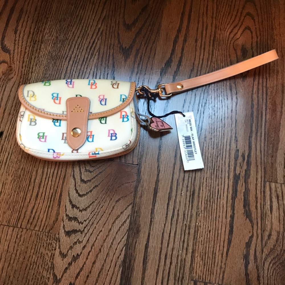 Dooney & Bourke Wristlet- new with tags!
