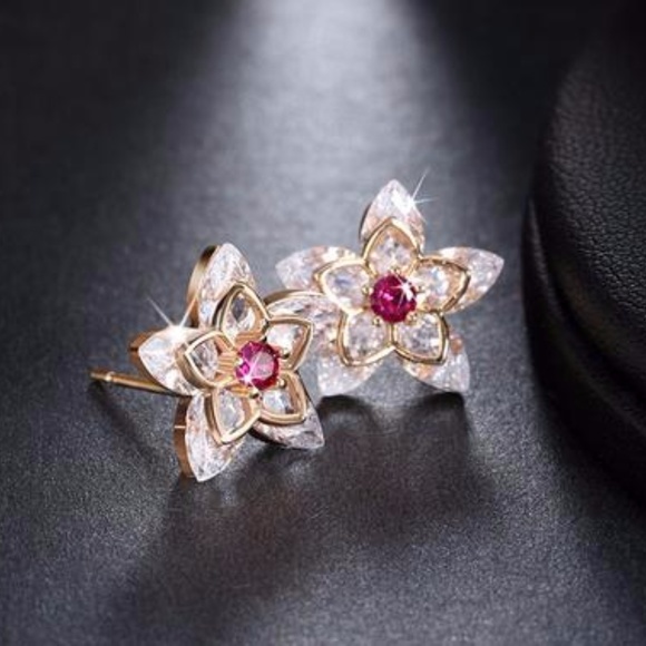 ❤️4 for $20 Sale❤️AAA+ star Stud Earrings - Picture 4 of 5