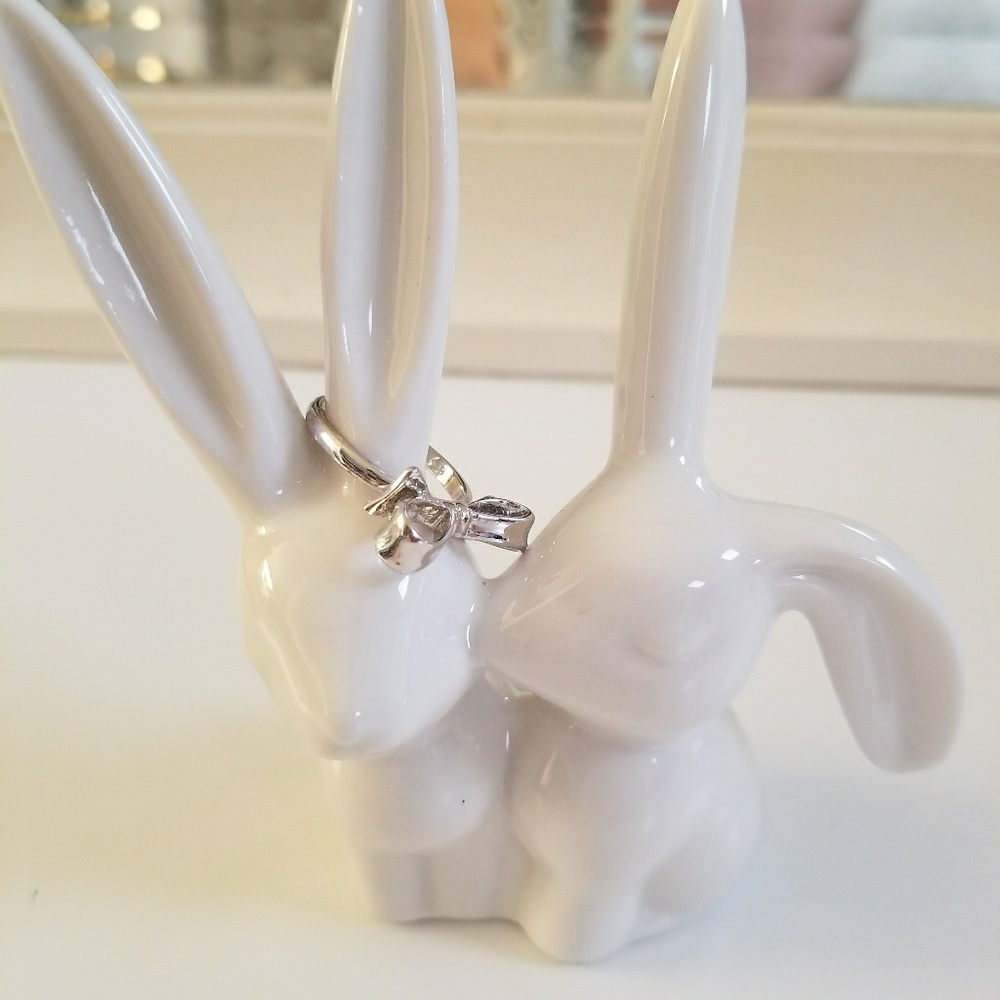 Kate Spade Bow Ring in Silver Size 6