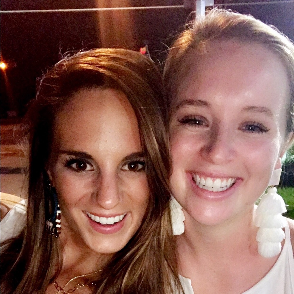 Meet your Posher, Laura