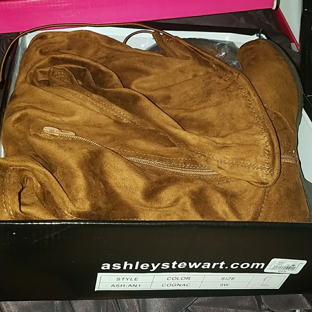 Ashley stewart  boots
