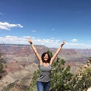 Meet your Posher, Jewel lea