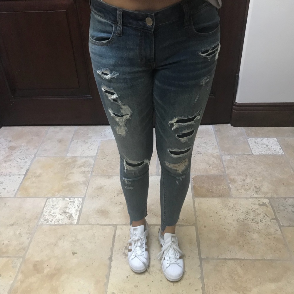 American Eagle Ripped Skinny Jeans