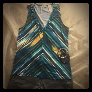 Perfect Fall Transition Piece - sleeveless top