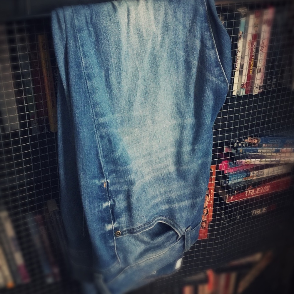 Sonoma brand curvy/ skinny jeans!!