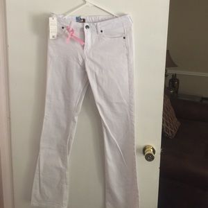 New White Jeans