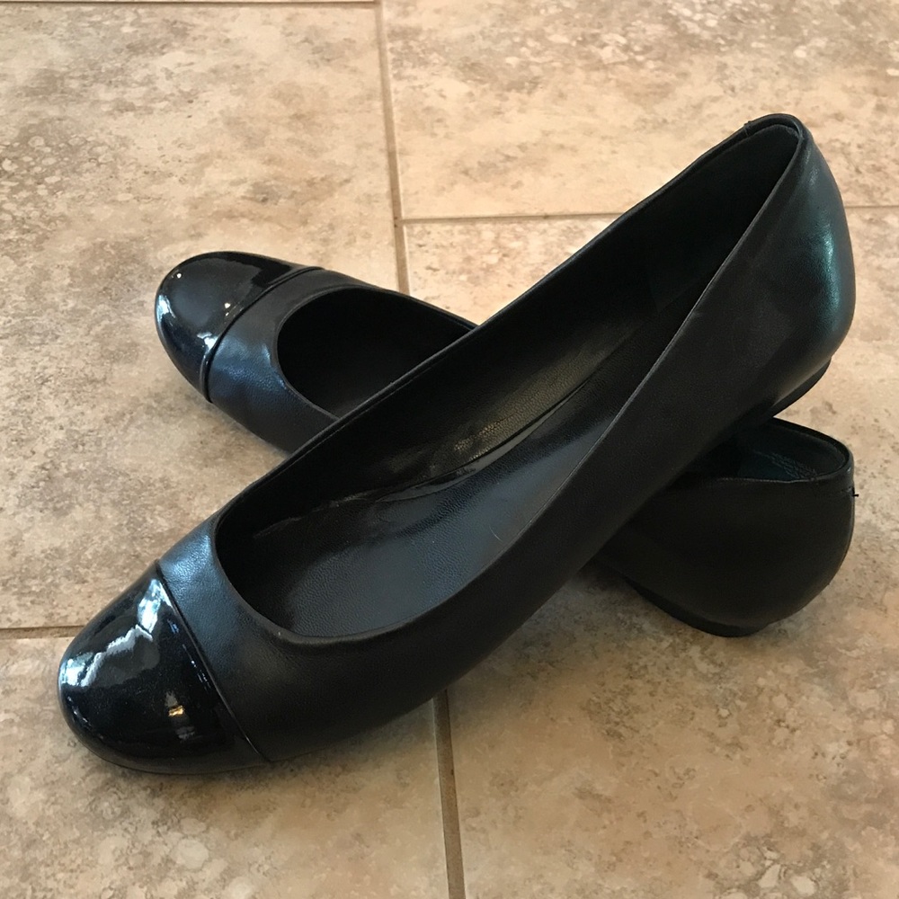 Nine West. Black flats size 8
