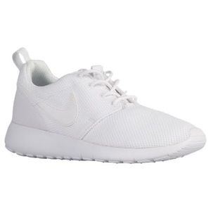 Brand new never worn white Nike's