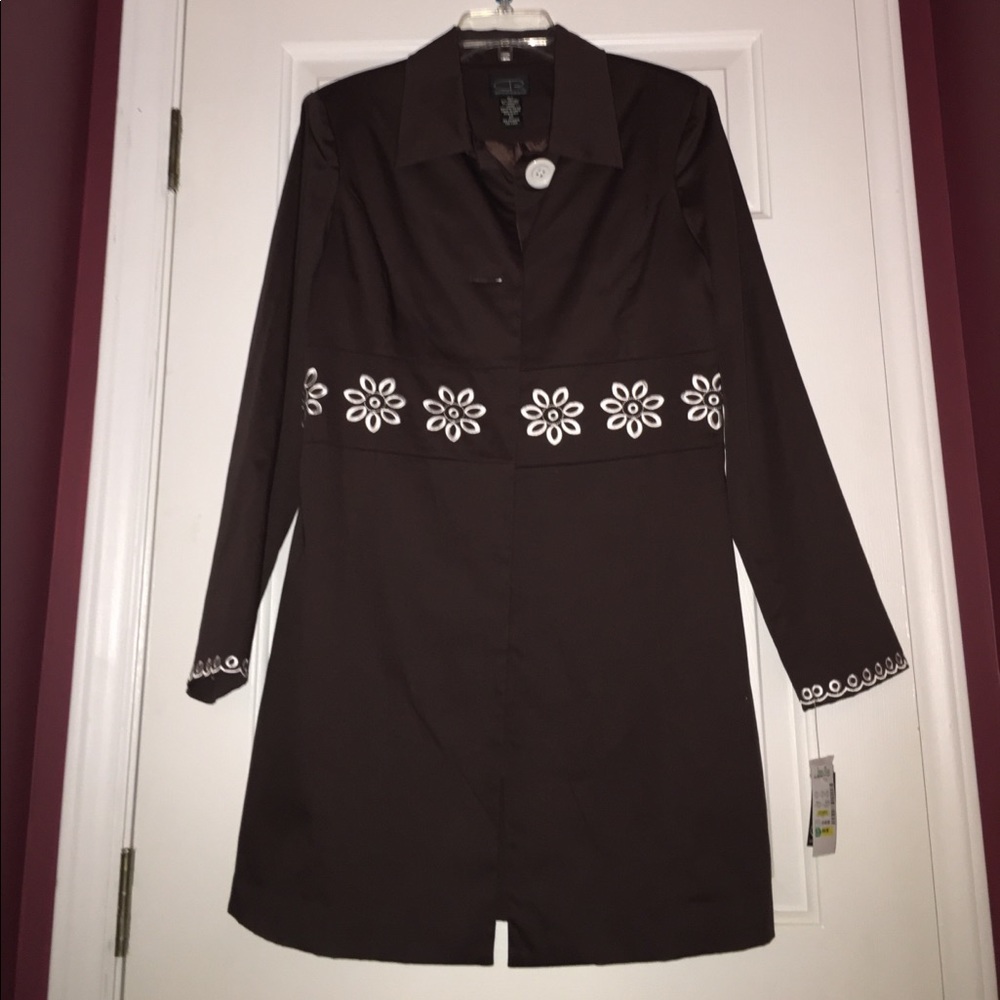 Ladies Brown Embroidered Jacket Size 12