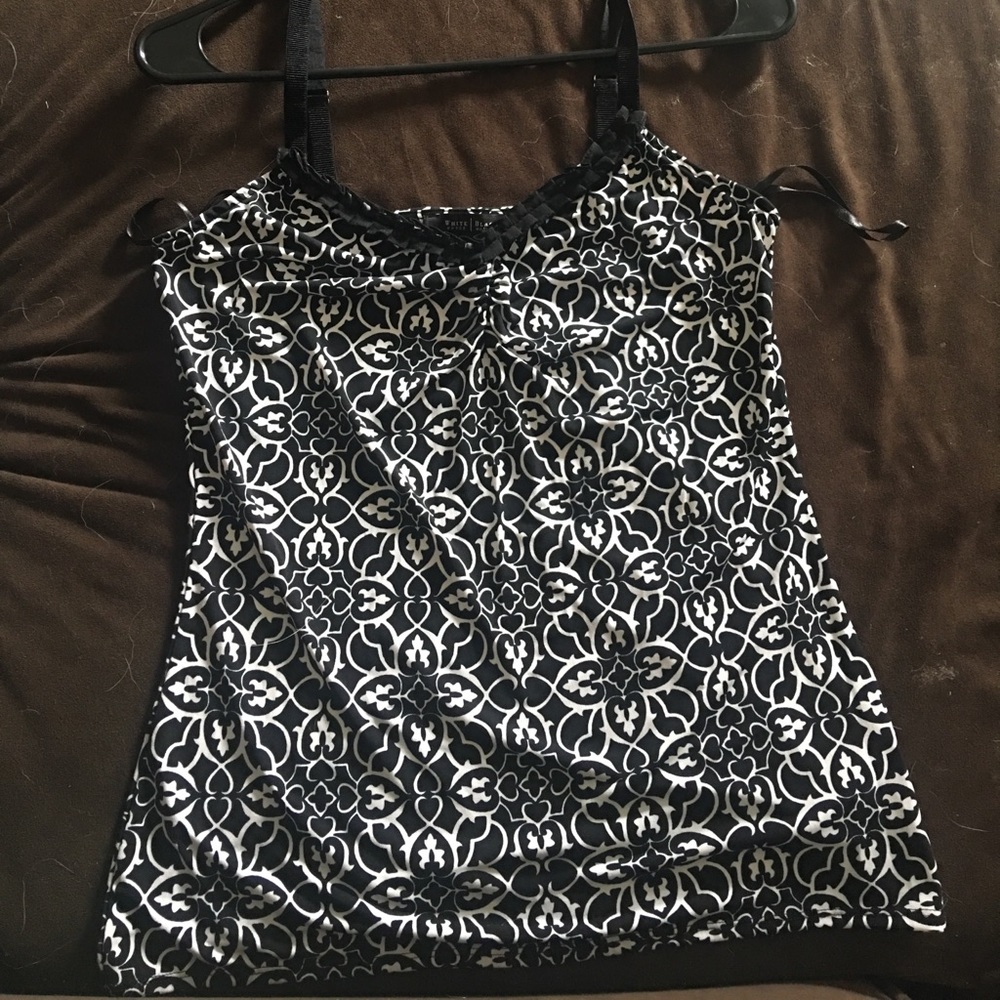 White House black market top!