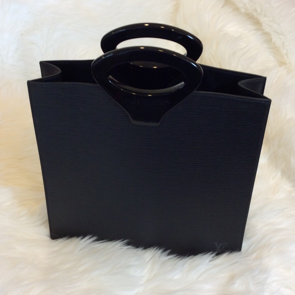 Louis Vuitton Ombré Black Epi Leather Tote - Picture 6 of 8