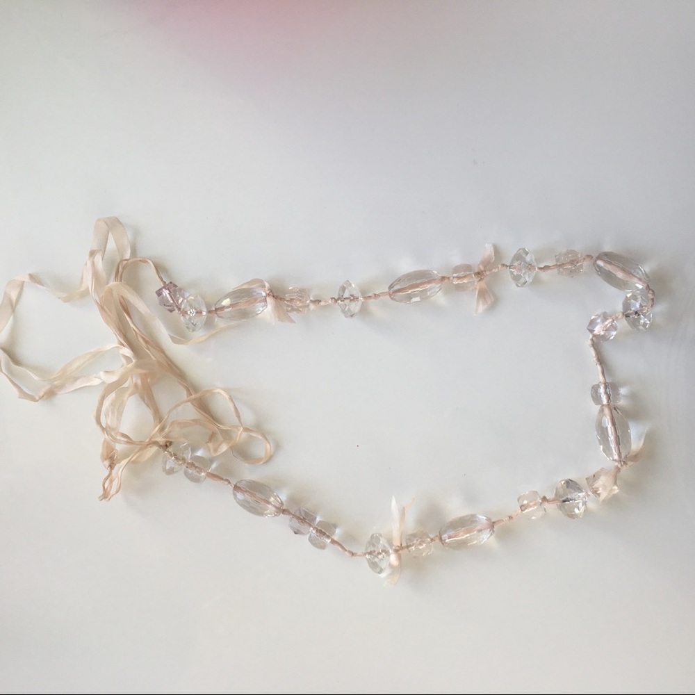 Crystal rose necklace