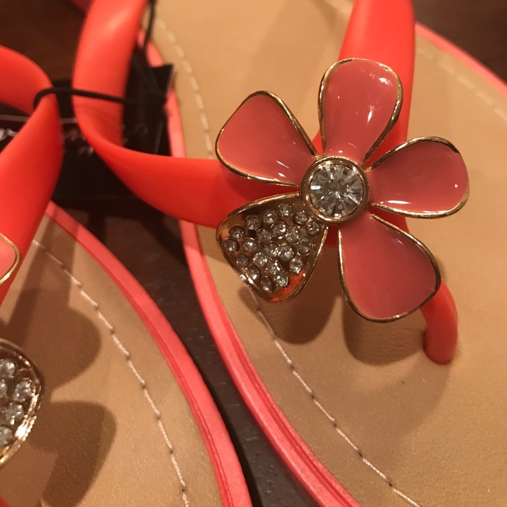 Flower flip flops - Picture 3 of 3