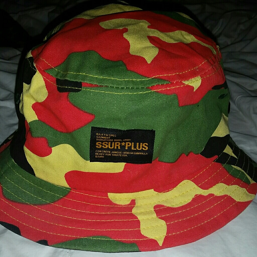 SSUR*PLUS bucket hat