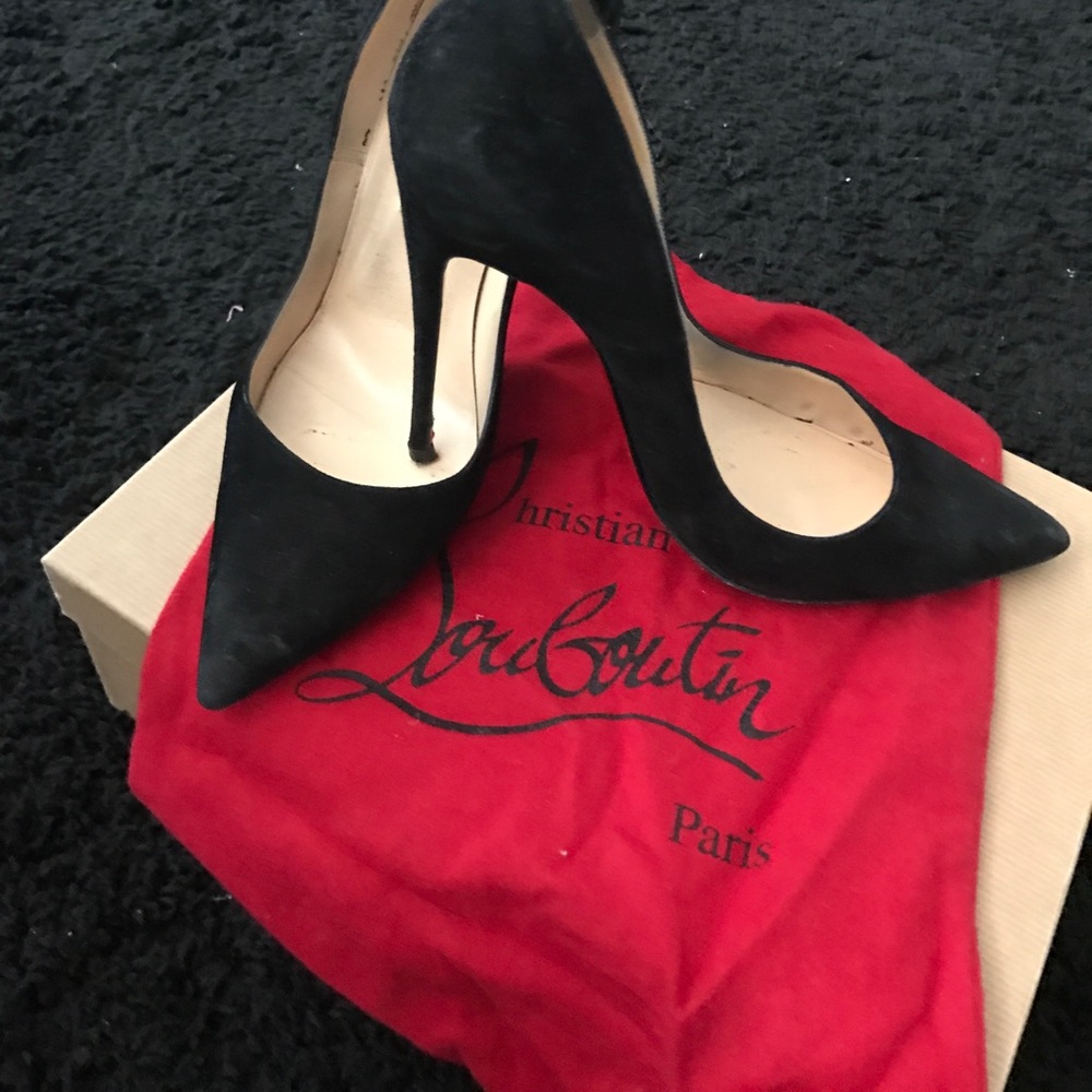 Christian Louboutin So Kate heels