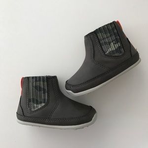 Carters Every Step Shoe NWT