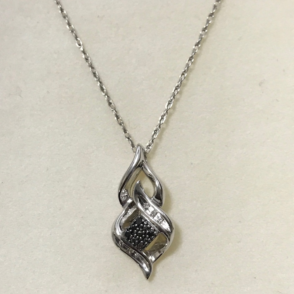 Kay Jewelers Sterling Silver Necklace