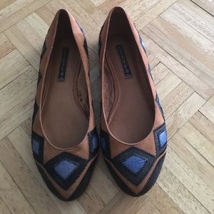 Steven printed flats sz7