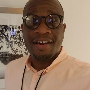 Meet your Posher, Ernest