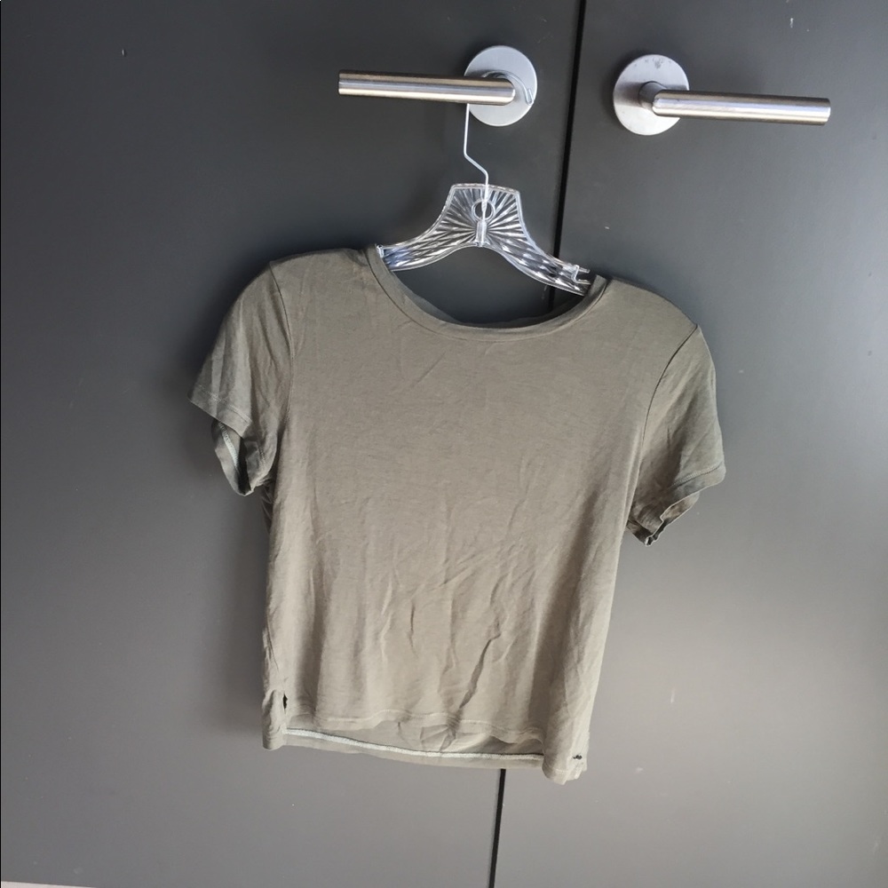 American eagle green tee
