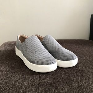 Steve Madden slip on shoe/sneaker.