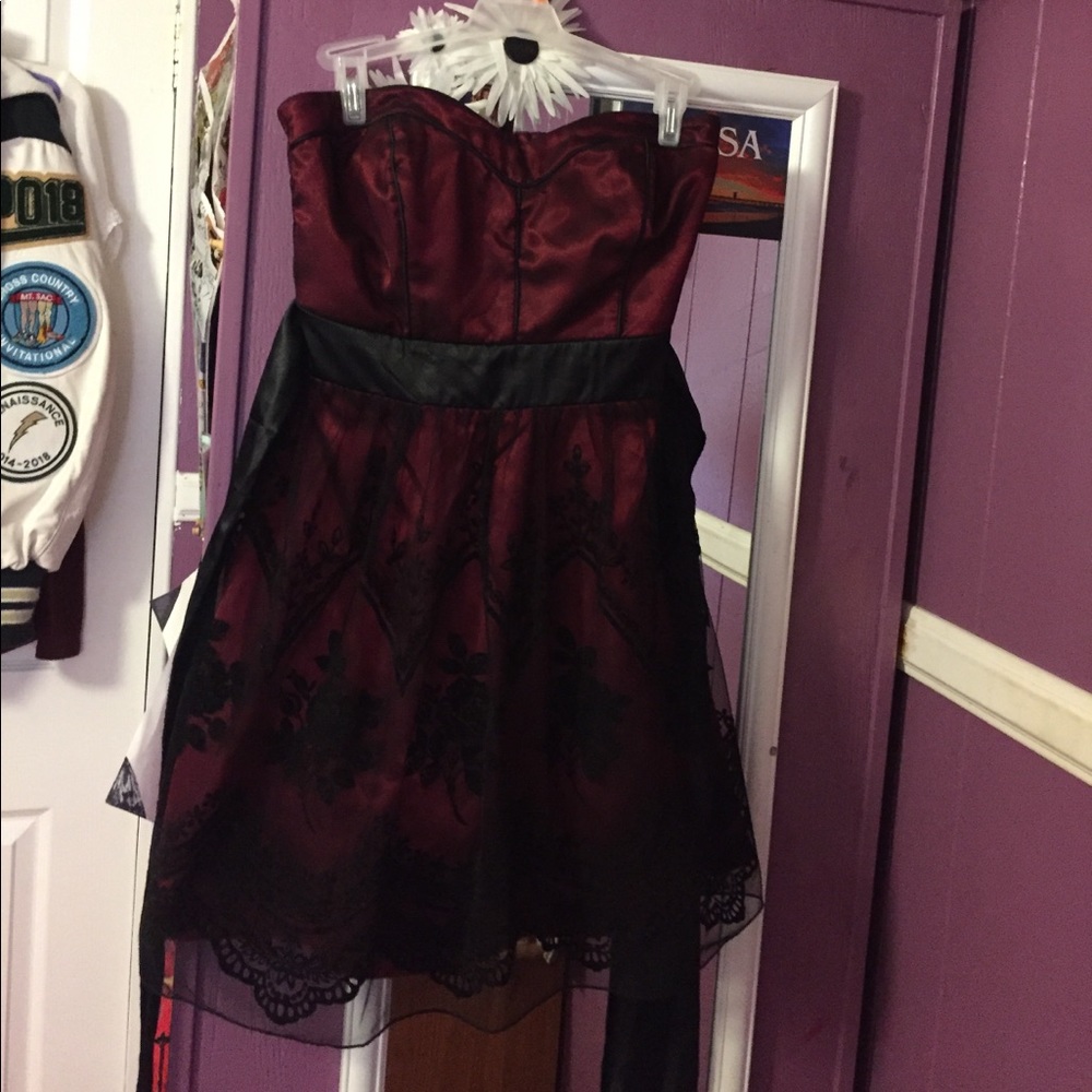 Strapless Burgundy black lace dress