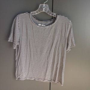 Abercrombie black and white stripe tee
