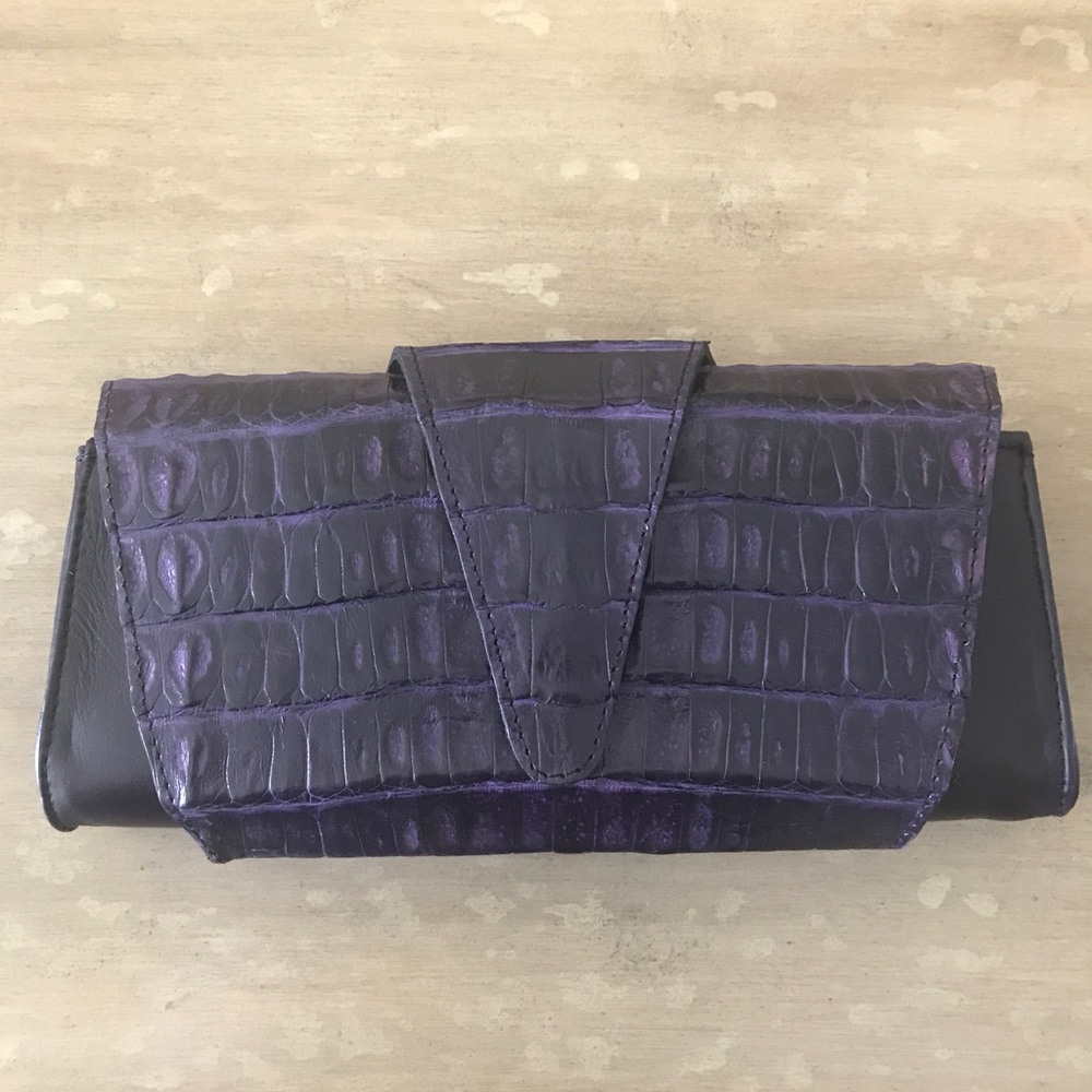 Circle G Boots clutch.