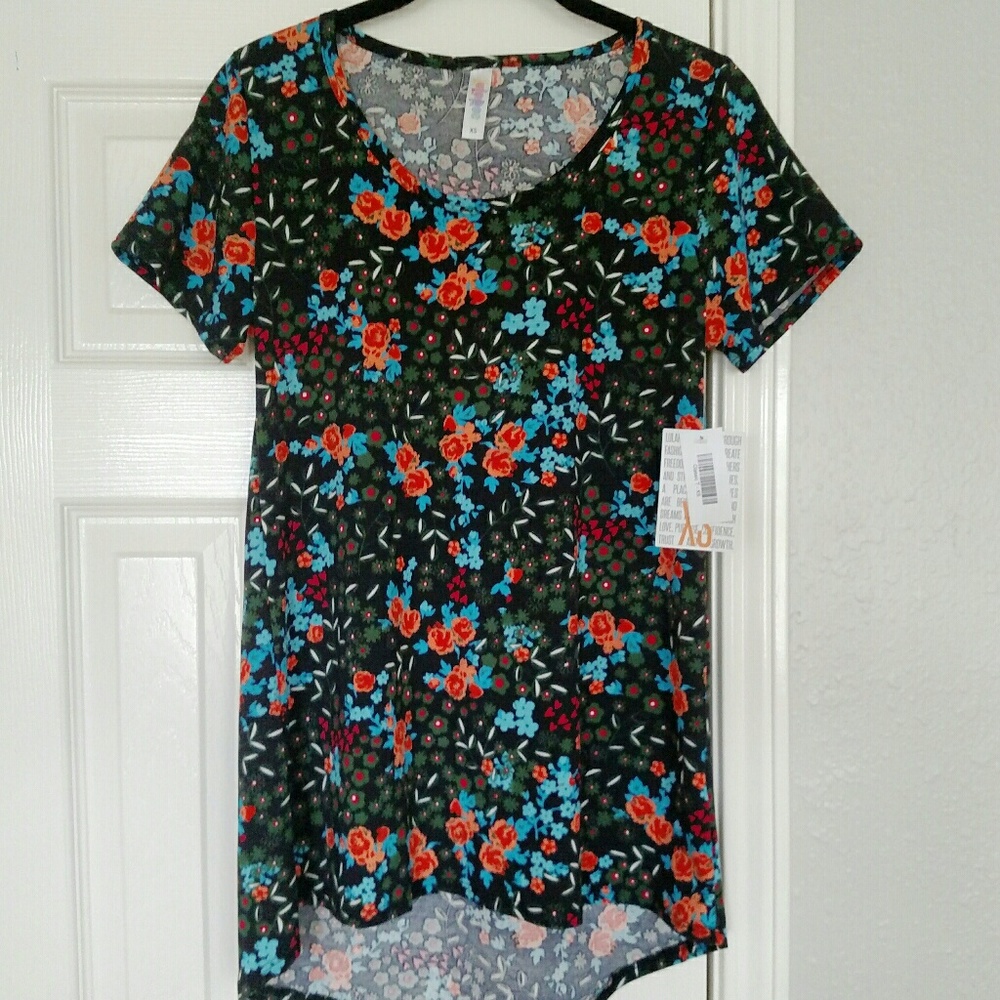 Lularoe Classic T Size XS Fall Autumn Shirt